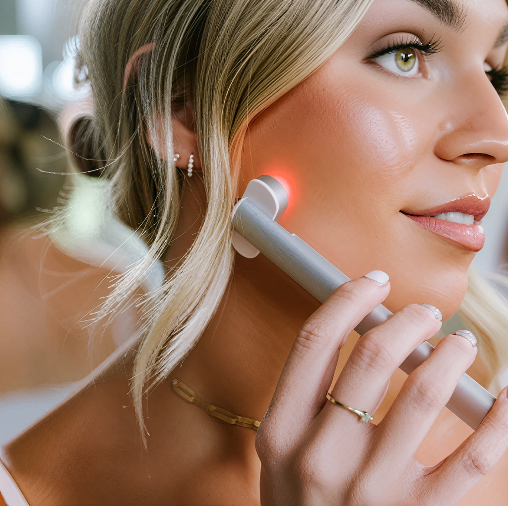 ReviaLift™ – LED &amp; Microcurrent Anti-Aging Device for Skin Tightening and Face Lifting